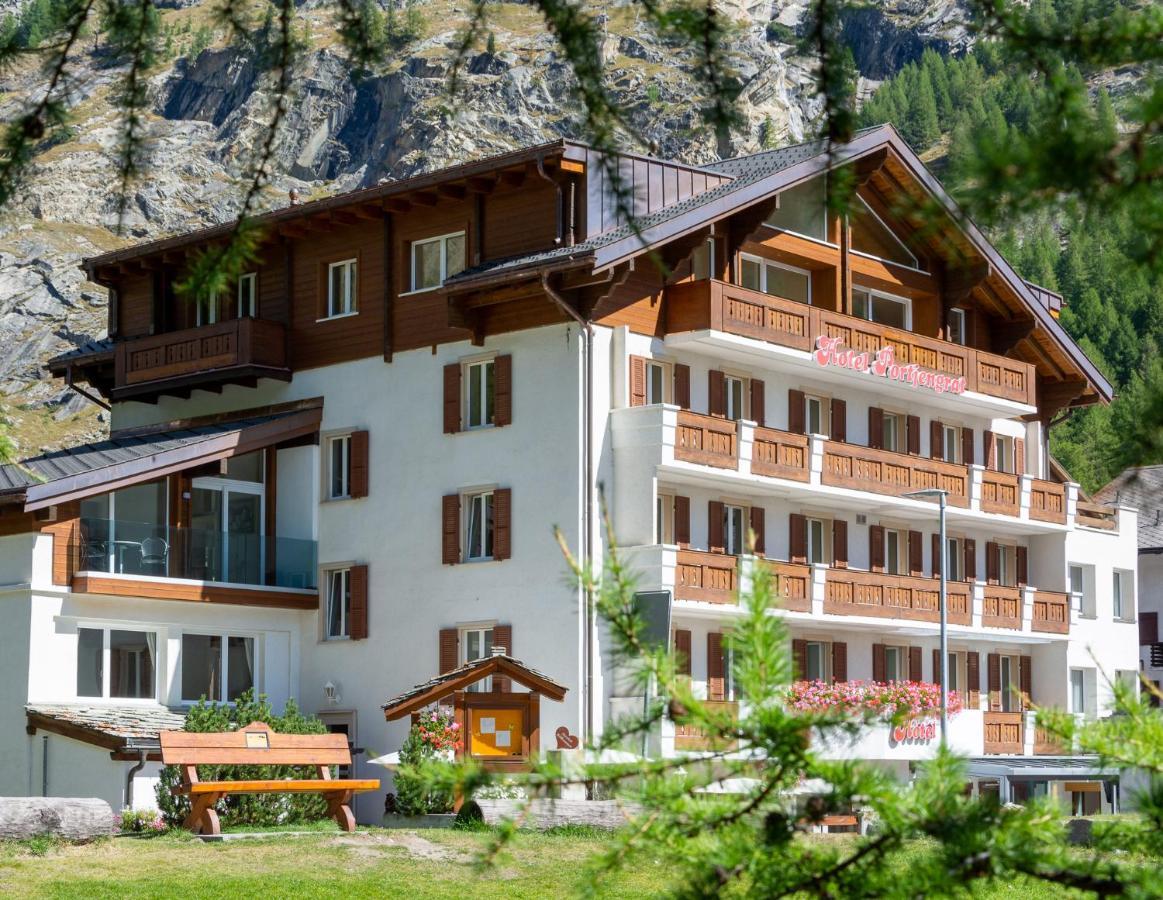 Hotel Portjengrat 사스-알마겔 외부 사진