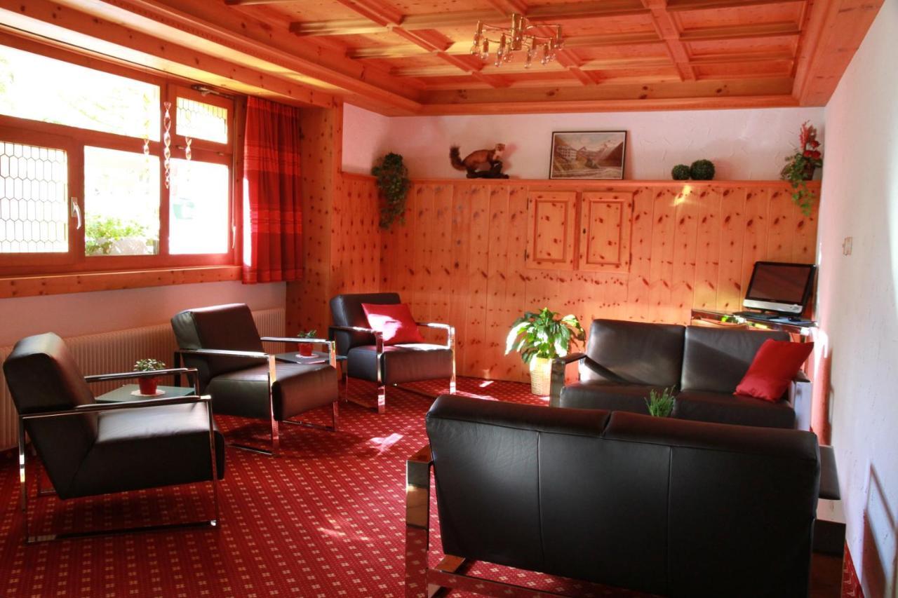Hotel Portjengrat 사스-알마겔 외부 사진