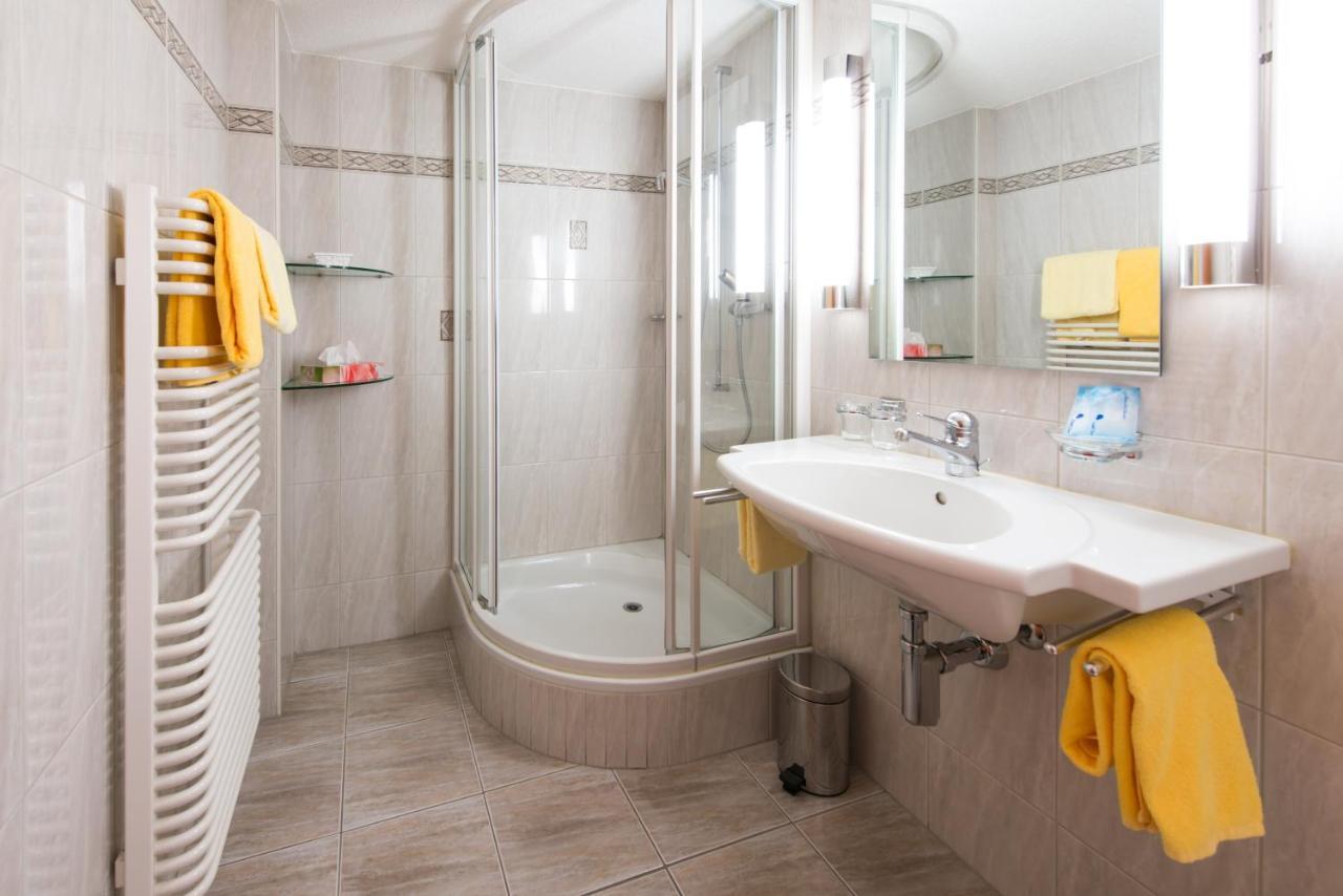 Hotel Portjengrat 사스-알마겔 외부 사진