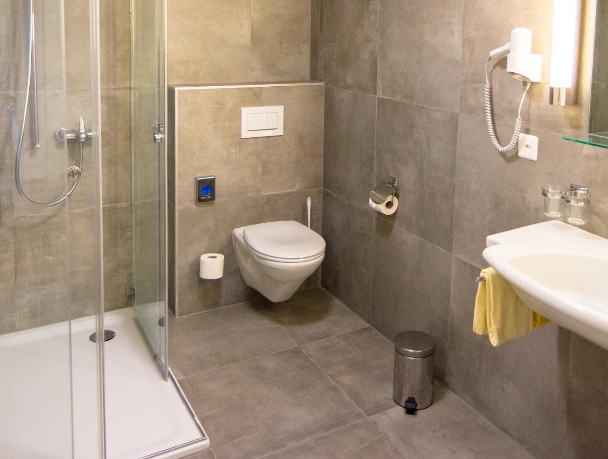 Hotel Portjengrat 사스-알마겔 외부 사진
