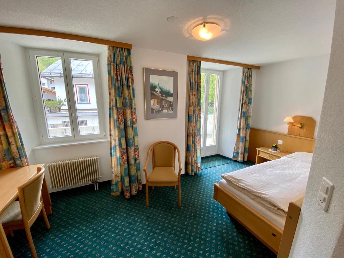 Hotel Portjengrat 사스-알마겔 외부 사진